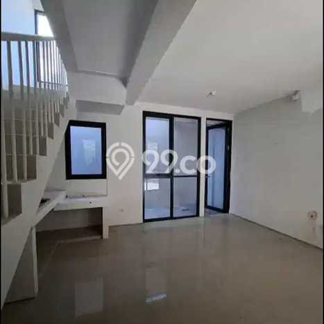 Rumah Strategis Minimalis Lb 90m2 di Wiyung, Surabaya Rumah Strategis Minimalis Lb 90m2 di Wiyung, Surabaya