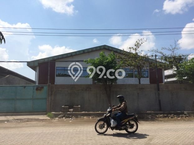 Gudang Bagus Dijual LB 1740m2 Lokasi Strategis Surabaya Area Cocok untuk Berbisnis Gudang Bagus Dijual LB 1740m2 Lokasi Strategis Surabaya Area Cocok untuk Berbisnis