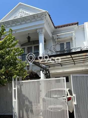 Dijual Hunian Mewah dengan Fasilitas Sekitar Lengkap di Lakarsantri, Surabaya Dijual Hunian Mewah dengan Fasilitas Sekitar Lengkap di Lakarsantri, Surabaya