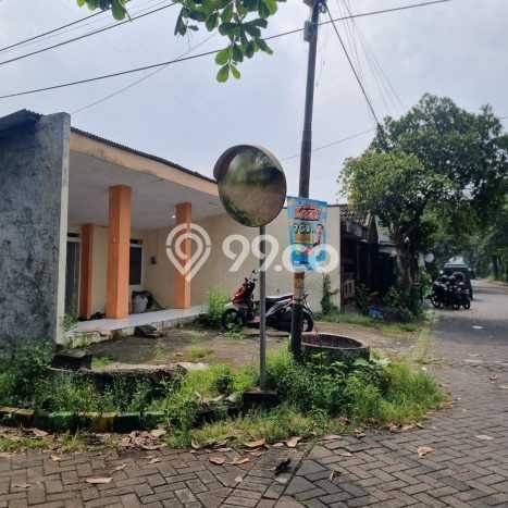 Rumah Modern Cantik 4 Kamar Bisa Langsung Pindah di Wiyung Rumah Modern Cantik 4 Kamar Bisa Langsung Pindah di Wiyung