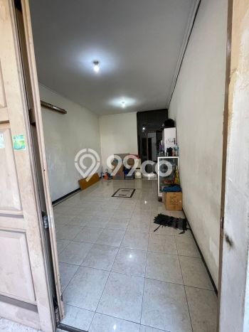 Rumah Nyaman area Wiyung, Surabaya, Luas 151m2m² Bangunan 150m2m² Rumah Nyaman area Wiyung, Surabaya, Luas 151m2m² Bangunan 150m2m²