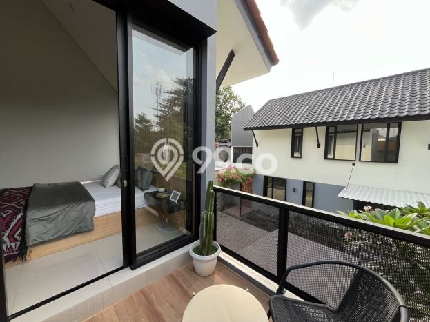 Rumah Modern Cantik 4 Kamar Siap Huni di Jagakarsa Rumah Modern Cantik 4 Kamar Siap Huni di Jagakarsa
