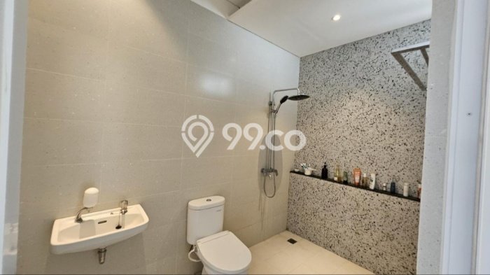 Jual Rumah Eksklusif 4 KT di Pondok Kelapa, Jakarta Timur Jual Rumah Eksklusif 4 KT di Pondok Kelapa, Jakarta Timur