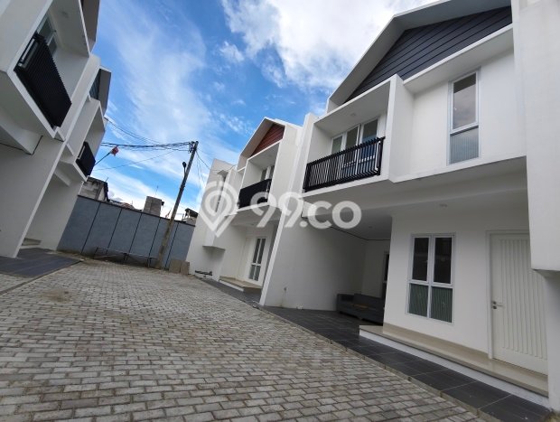 Jual Rumah Modern 3 KT di Jatiwaringin, Jakarta Timur Jual Rumah Modern 3 KT di Jatiwaringin, Jakarta Timur