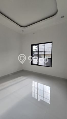 Dijual Rumah Eksklusif 3 KT di Jatiwaringin, Jakarta Timur Dijual Rumah Eksklusif 3 KT di Jatiwaringin, Jakarta Timur