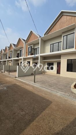 For Sale Hunian Rumah Nyaman 3 Kamar di Komsen, Bekasi For Sale Hunian Rumah Nyaman 3 Kamar di Komsen, Bekasi
