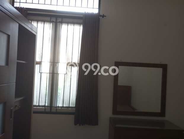 Jual Rumah Modern 3 KT di Kota Wisata, Jakarta Timur Jual Rumah Modern 3 KT di Kota Wisata, Jakarta Timur
