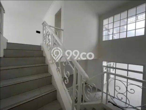 For Sale! Premium House LT 180m2 Desain Modern di Kota Wisata For Sale! Premium House LT 180m2 Desain Modern di Kota Wisata