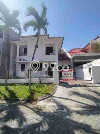 Rumah Luxury Modern Siap Huni di Pakuwon City Surabaya Rumah Luxury Modern Siap Huni di Pakuwon City Surabaya