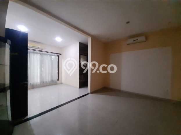 Hunian Elit LB 500m2 Siap Pakai Desain Elegan di Pakuwon City, Surabaya Hunian Elit LB 500m2 Siap Pakai Desain Elegan di Pakuwon City, Surabaya