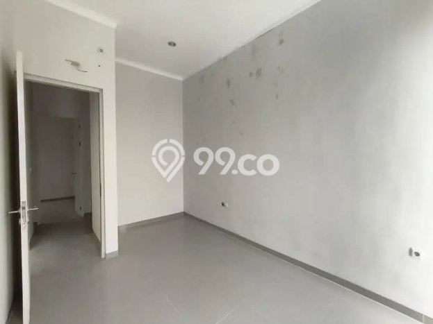 Rumah Luas Asri 4 KT Siap Huni di Pakuwon City Surabaya Rumah Luas Asri 4 KT Siap Huni di Pakuwon City Surabaya