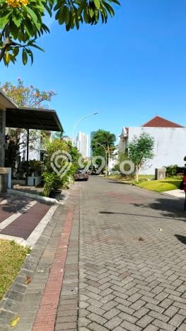 Dijual Rumah Mewah Elegan Dengan View Cantik di Pakuwon Indah, Surabaya Dijual Rumah Mewah Elegan Dengan View Cantik di Pakuwon Indah, Surabaya
