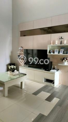 Dijual Rumah Mewah Elegan Dengan View Cantik di Pakuwon Indah, Surabaya Dijual Rumah Mewah Elegan Dengan View Cantik di Pakuwon Indah, Surabaya