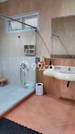 Dijual Rumah Mewah Elegan Dengan View Cantik di Pakuwon Indah, Surabaya Dijual Rumah Mewah Elegan Dengan View Cantik di Pakuwon Indah, Surabaya