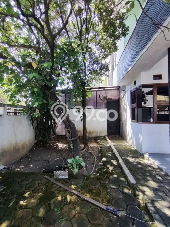Jarang Ada! Rumah Sewa 3 Kamar Bagus Siap Huni Turangga Jarang Ada! Rumah Sewa 3 Kamar Bagus Siap Huni Turangga