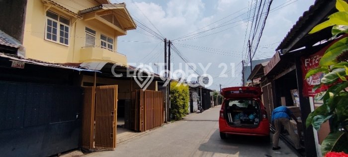 Rumah Disewakan Bandung LT 90m2 LB 108m2 Kawasan Taman Kopo Indah Rumah Disewakan Bandung LT 90m2 LB 108m2 Kawasan Taman Kopo Indah