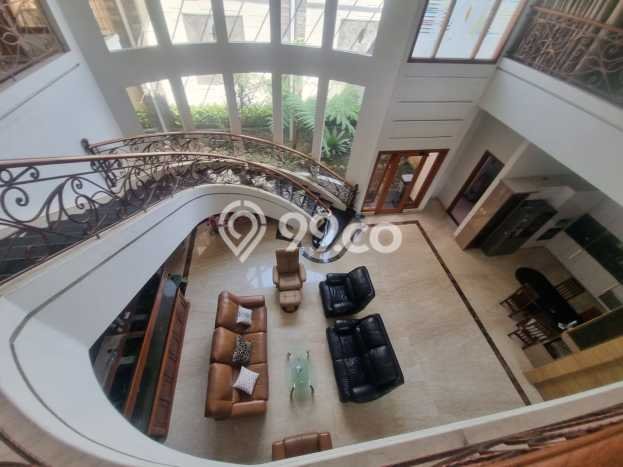 Hunian Mewah LB 677m2 Siap Huni Desain Elegan di Mekar Wangi, Bandung Hunian Mewah LB 677m2 Siap Huni Desain Elegan di Mekar Wangi, Bandung