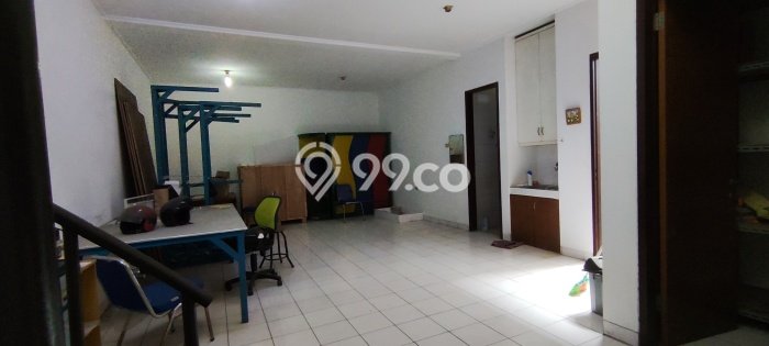 Dijual Rumah 4 Kamar Lokasi Ideal Nyaman dan Strategis di Babakan Ciparay Dijual Rumah 4 Kamar Lokasi Ideal Nyaman dan Strategis di Babakan Ciparay