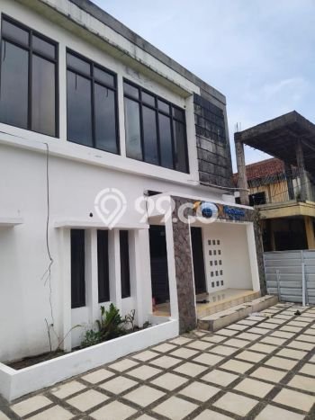 Rumah Elit Modern Tanpa Renovasi di Buah Batu Bandung Rumah Elit Modern Tanpa Renovasi di Buah Batu Bandung