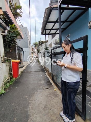 Dijual Rumah 3 Kamar Lokasi Strategis Bagus dan Strategis di Lengkong Dijual Rumah 3 Kamar Lokasi Strategis Bagus dan Strategis di Lengkong