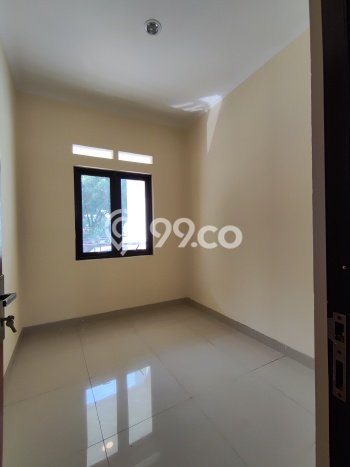 Jarang Ada! Rumah Sewa 5 Kamar Nyaman Siap Huni Turangga Jarang Ada! Rumah Sewa 5 Kamar Nyaman Siap Huni Turangga