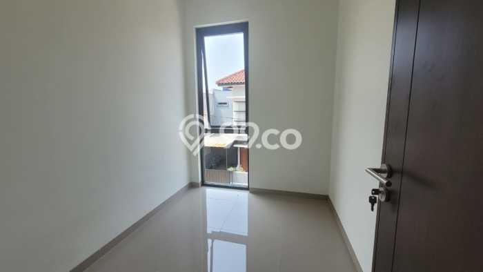 Rumah Minimalis 3 KT di Sariwangi Bandung Rumah Minimalis 3 KT di Sariwangi Bandung