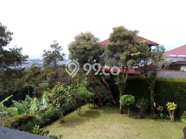 Dijual Rumah Premium dengan Fasilitas Sekitar Komplit di Cimenyan, Bandung Dijual Rumah Premium dengan Fasilitas Sekitar Komplit di Cimenyan, Bandung