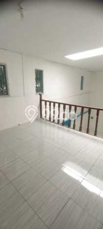 Komersial Siap Pakai Kawasan Sudirman, Luas 120m², Area Komersial, Akses Bagus Komersial Siap Pakai Kawasan Sudirman, Luas 120m², Area Komersial, Akses Bagus