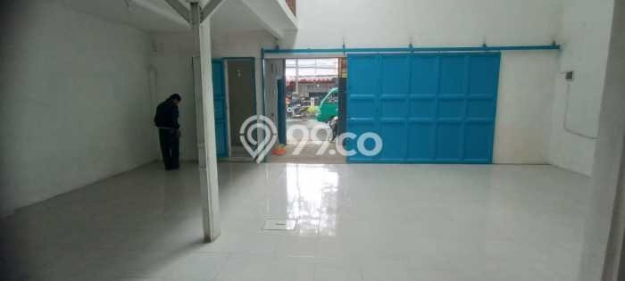 Komersial Siap Pakai Kawasan Sudirman, Luas 120m², Area Komersial, Akses Bagus Komersial Siap Pakai Kawasan Sudirman, Luas 120m², Area Komersial, Akses Bagus