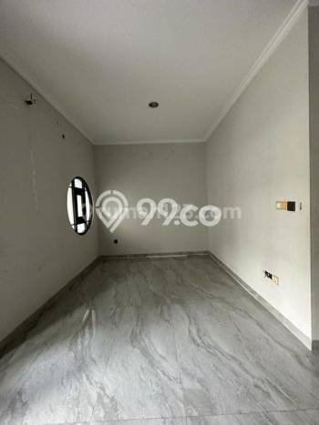 Dijual Rumah Strategis Bagus Punya 3 KT di Green Lake City Jakarta Barat SHM Dijual Rumah Strategis Bagus Punya 3 KT di Green Lake City Jakarta Barat SHM