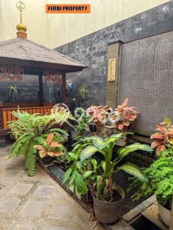 Rumah Elit LB 285m2 Siap Pakai Desain Elegan di Kota Wisata, Jakarta Timur Rumah Elit LB 285m2 Siap Pakai Desain Elegan di Kota Wisata, Jakarta Timur