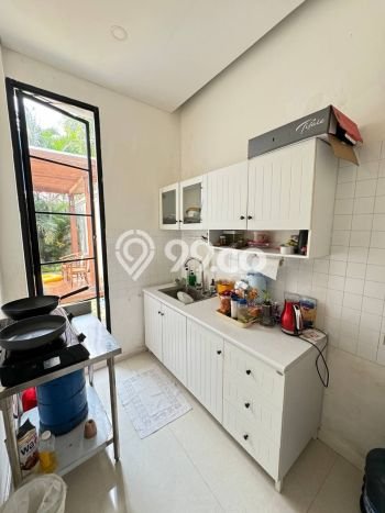 Rumah Elit Modern Tanpa Renovasi di Kemang Jakarta Selatan Rumah Elit Modern Tanpa Renovasi di Kemang Jakarta Selatan