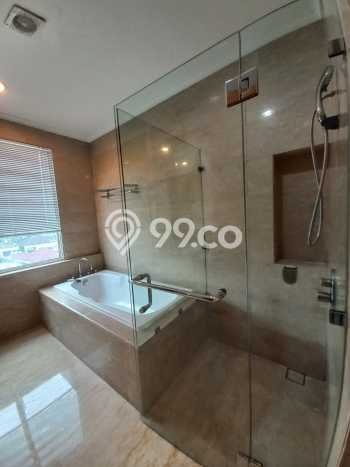 Ada Kamar Apartemen Murah Disewa di Senayan, Jakarta Selatan 3 BR Ada Kamar Apartemen Murah Disewa di Senayan, Jakarta Selatan 3 BR