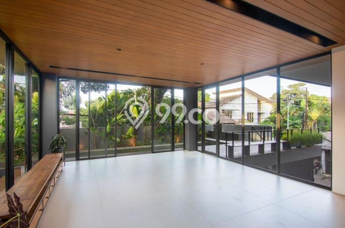 Rumah Elit Modern Tanpa Renovasi di Kemang Jakarta Selatan Rumah Elit Modern Tanpa Renovasi di Kemang Jakarta Selatan