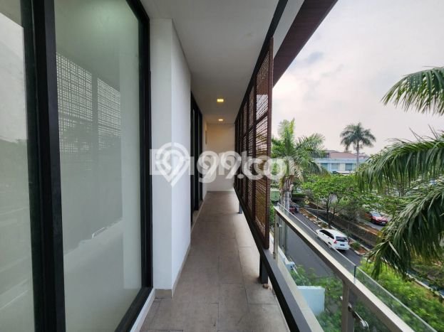 Dijual Rumah Luas Megah Dengan View Cantik di Citra Garden, Jakarta Barat Dijual Rumah Luas Megah Dengan View Cantik di Citra Garden, Jakarta Barat