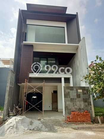 Jual Rumah Mewah Elegan Dengan View Eksklusif di Permata Buana, Jakarta Barat Jual Rumah Mewah Elegan Dengan View Eksklusif di Permata Buana, Jakarta Barat