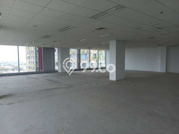 Dijual! Kantor di TB Simatupang Jakarta Selatan LT 1m2 / LB 618m2 Kawasan Strategis Dijual! Kantor di TB Simatupang Jakarta Selatan LT 1m2 / LB 618m2 Kawasan Strategis