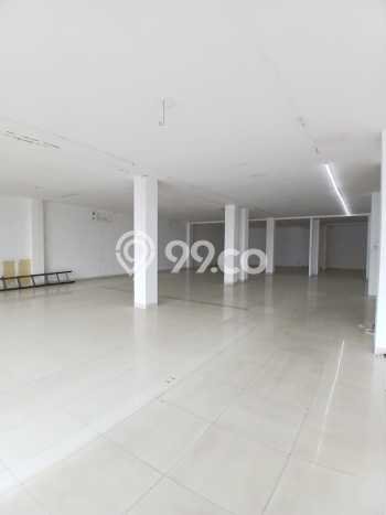 Unit Ruko Disewa Lokasi Kebayoran Lama, Jakarta Selatan Spesifikasi Luas Bangunan 600m2 Unit Ruko Disewa Lokasi Kebayoran Lama, Jakarta Selatan Spesifikasi Luas Bangunan 600m2