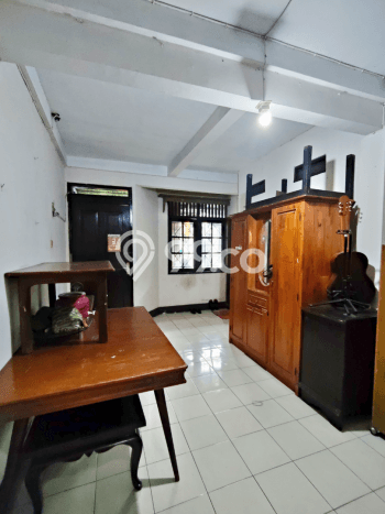 Kost Dijual Lokasi Cilandak, Jakarta Selatan, Spesifikasi 27 Kamar Tidur dan Luas 450m2 Kost Dijual Lokasi Cilandak, Jakarta Selatan, Spesifikasi 27 Kamar Tidur dan Luas 450m2