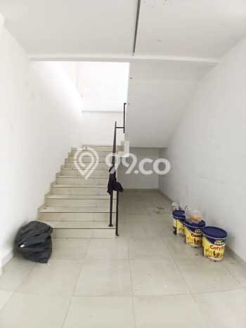 Unit Ruko Disewa Lokasi Kebayoran Lama, Jakarta Selatan Spesifikasi Luas Bangunan 600m2 Unit Ruko Disewa Lokasi Kebayoran Lama, Jakarta Selatan Spesifikasi Luas Bangunan 600m2