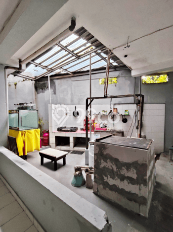Kost Dijual Lokasi Cilandak, Jakarta Selatan, Spesifikasi 27 Kamar Tidur dan Luas 450m2 Kost Dijual Lokasi Cilandak, Jakarta Selatan, Spesifikasi 27 Kamar Tidur dan Luas 450m2