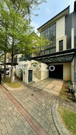 Rumah Strategis di BSD City, 4 KT, Area Tenang, LT 180m² LB 242m² Rumah Strategis di BSD City, 4 KT, Area Tenang, LT 180m² LB 242m²