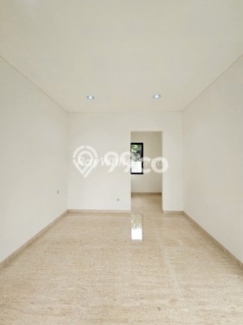 Dijual Rumah Premium dengan Fasilitas Sekitar Lengkap di Cilandak, Jakarta Selatan Dijual Rumah Premium dengan Fasilitas Sekitar Lengkap di Cilandak, Jakarta Selatan