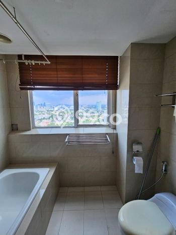 Apartemen Kawasan Gandaria, Jakarta Selatan, 2 KM, Luas 117m² Apartemen Kawasan Gandaria, Jakarta Selatan, 2 KM, Luas 117m²