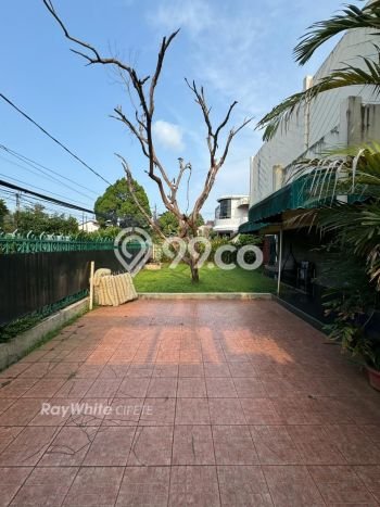 DIJUAL CEPAT! Rumah Premium area Cipete, Jakarta Selatan, LT 705m² LB 400m² Bisa Nego! DIJUAL CEPAT! Rumah Premium area Cipete, Jakarta Selatan, LT 705m² LB 400m² Bisa Nego!