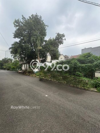 AREA PROSPEKTIF! Tanah Kawasan Pondok Indah, Luas 325m², Akses Fasilitas Umum, Kawasan Berkembang AREA PROSPEKTIF! Tanah Kawasan Pondok Indah, Luas 325m², Akses Fasilitas Umum, Kawasan Berkembang