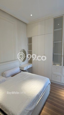 BEST PRICE! Rumah di BSD, Dekat Fasilitas, 4 KT, LT 180m² Bangunan 242m² BEST PRICE! Rumah di BSD, Dekat Fasilitas, 4 KT, LT 180m² Bangunan 242m²