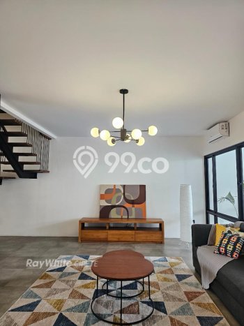 Rumah Elit Modern Tanpa Renovasi di Cipete Jakarta Selatan Rumah Elit Modern Tanpa Renovasi di Cipete Jakarta Selatan