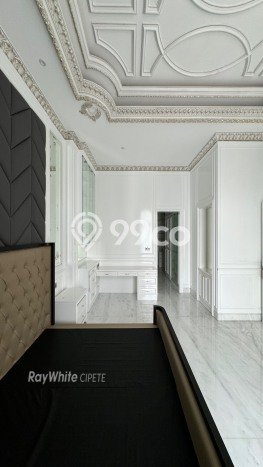 Rumah 5 Kamar Tidur Desain Minimalis di Kawasan Elite Gading Serpong, Tangerang Rumah 5 Kamar Tidur Desain Minimalis di Kawasan Elite Gading Serpong, Tangerang
