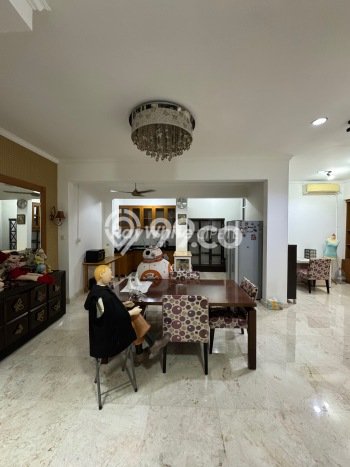 Rumah Luxury Modern Siap Huni di Pondok Indah Jakarta Selatan Rumah Luxury Modern Siap Huni di Pondok Indah Jakarta Selatan